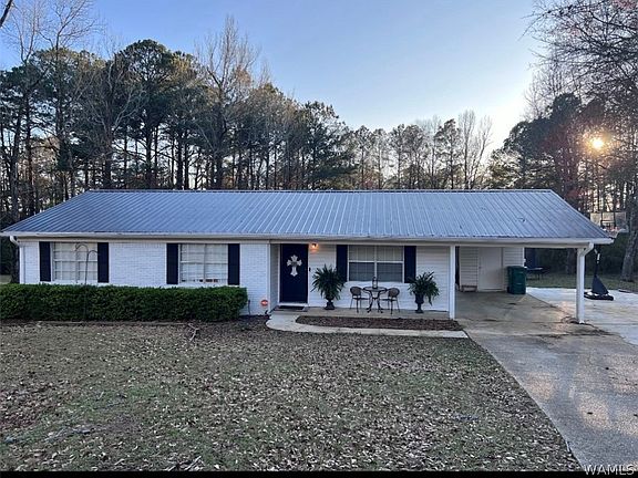 3rd image of 13726 Elderberry Ln