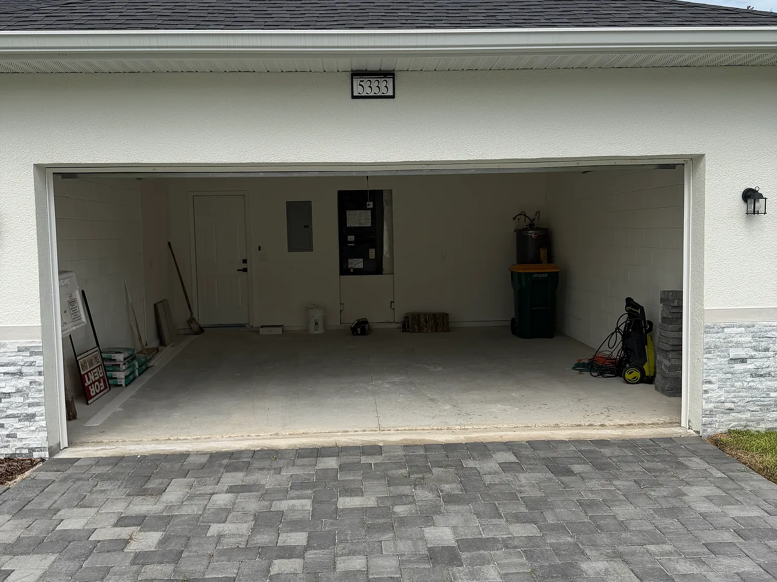 5333 Indian Ocean Loop — Photo 2