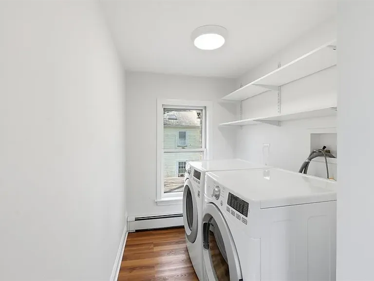 17 Church Ct — Photo 7