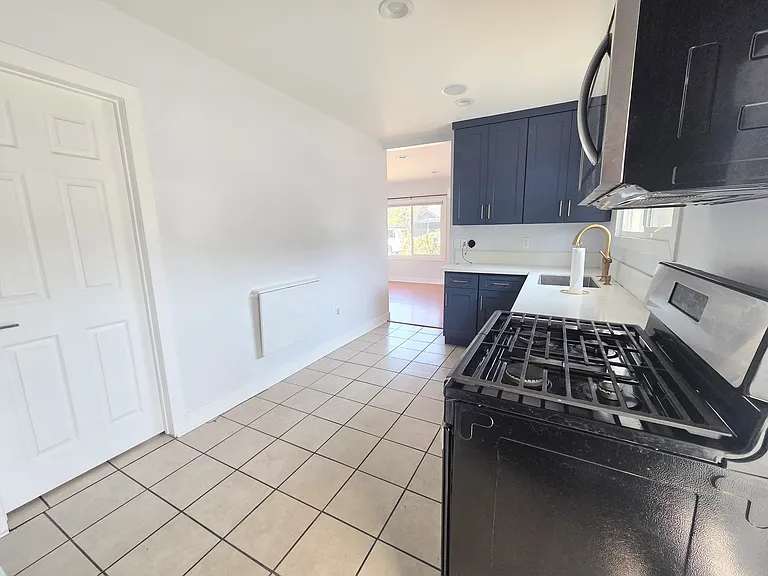 1500 S Glendale Ave #19 — Photo 11