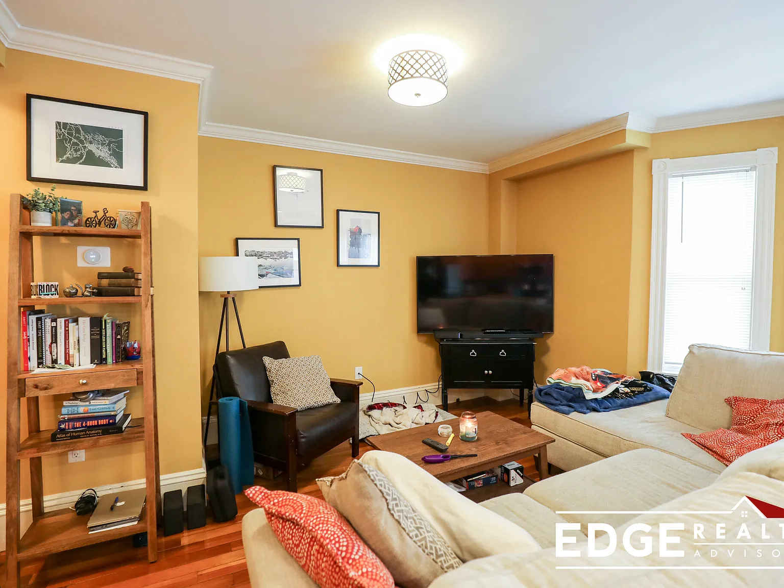 2 bed, 1000 sqft, $3,500 — Photo 3