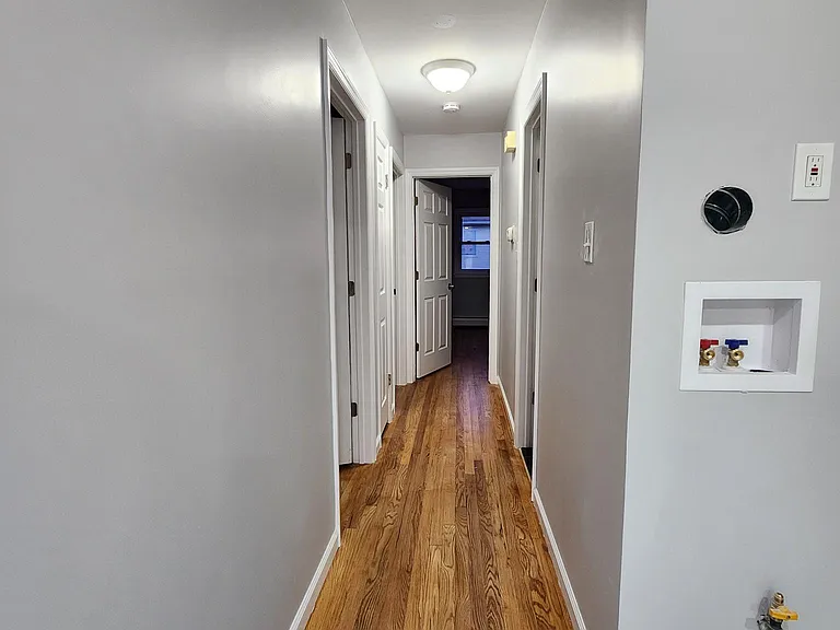 147 McAdoo Ave #1 — Photo 31