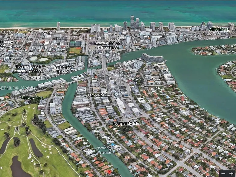 540 S Shore Dr — Photo 45
