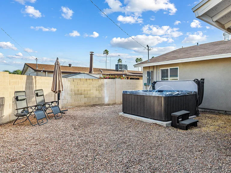 2911 N Granite Reef Rd — Photo 85