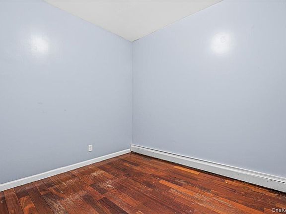 5th image of 439 Forbell Street