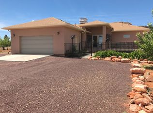 925 SE Stewart Dr, Kanab, UT 84741