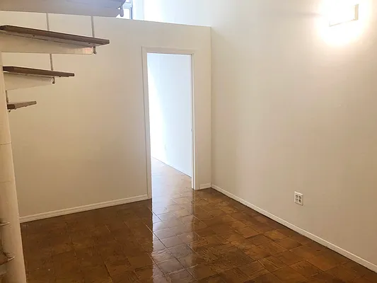 Rented by Metropolitan Property Group | media 9