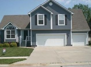 2534 SW Golden Eagle Rd, Lees Summit, MO 64082