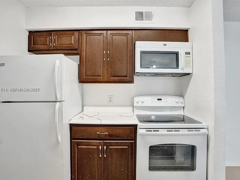 2946 S University Dr #7108 — Photo 10
