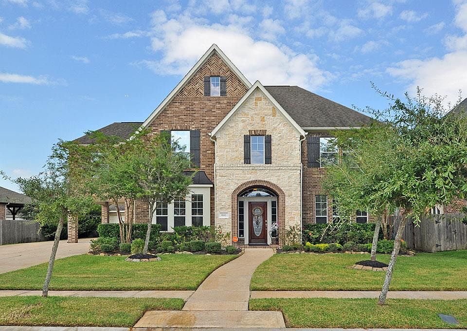 1st image of 8611 Steele Creek Ln