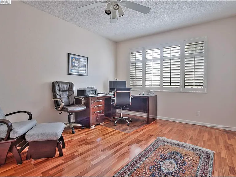 37155 Aspenwood Cmn #105 — Photo 5