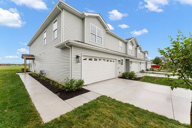 1st image of 9561 Luebcke Ln