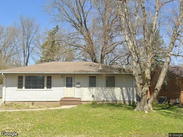 3621 3rd St NW, Rochester, MN 55901