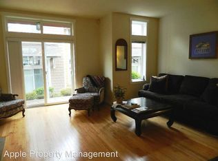 25A 6529b 25th Ave NE, Seattle, WA 98115