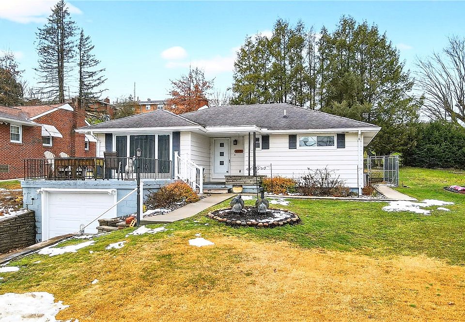 1st image of 660 Circle Dr