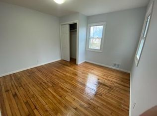 381 Summit Ave, Cedarhurst, NY