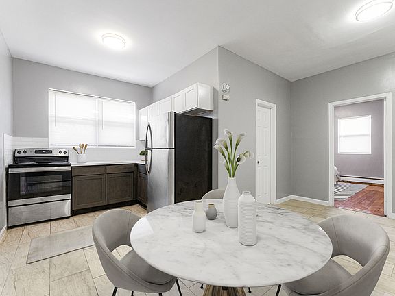3rd image of 320 Eastern Pkwy APT 1