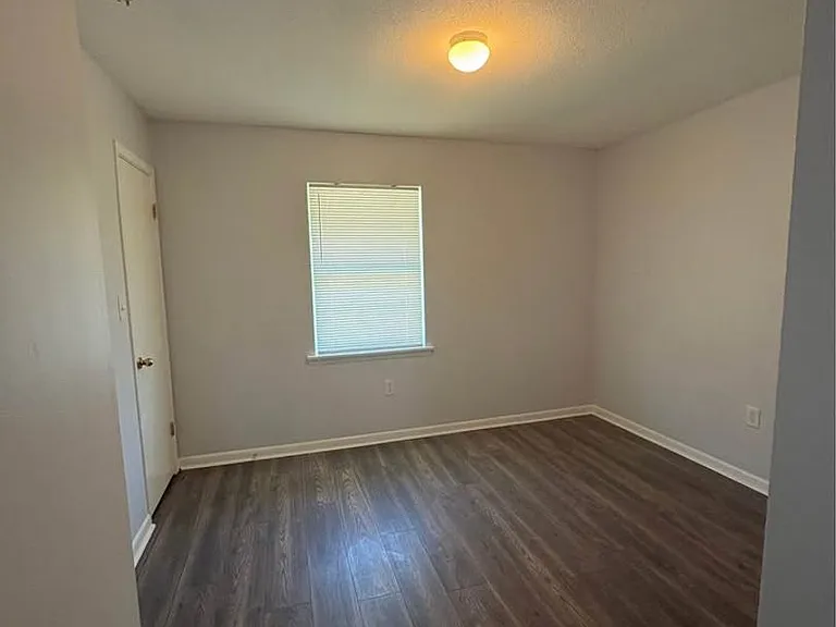101 Plantation Pl #1 — Photo 12