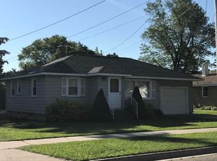 619 S Court Ave, Gaylord, MI 49735