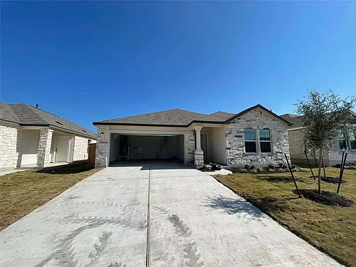 211 Coventry Dr Photo 1