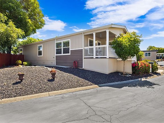 2nd image of 114 Goya Drive