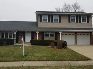 529 N Rohlwing Rd, Palatine, IL 60074