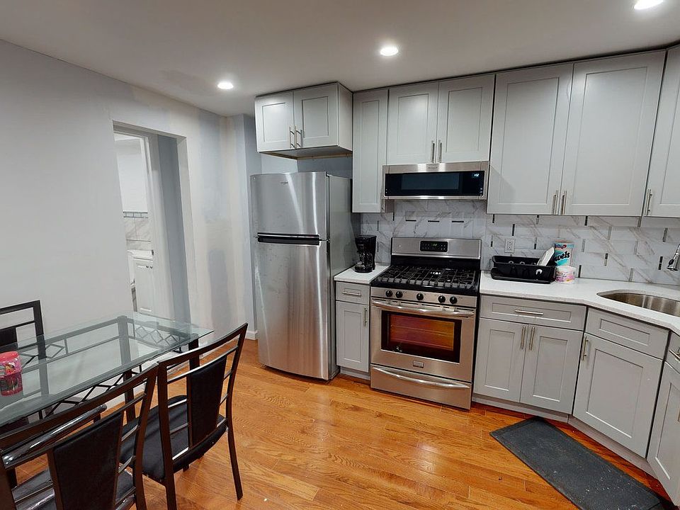 1st image of 304A Sumpter St #1-4