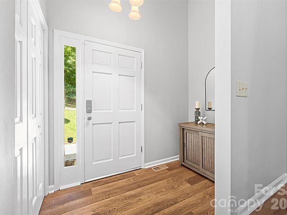 3rd image of 4160 Koala Cir