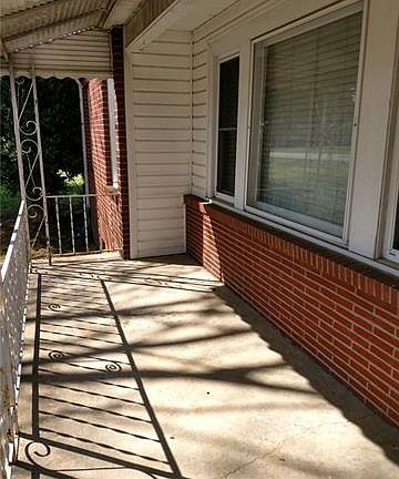 2nd image of 210 Craver Ave