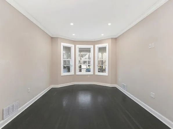 385 Fairmount Avenue image 7 of 25