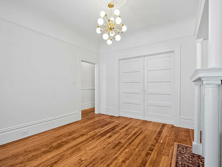834 York St #834 — Photo 8