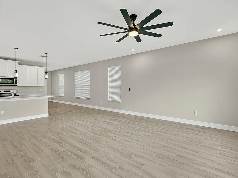 3552 NW Solange Ct — Photo 11