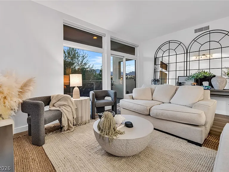 8925 W Flamingo Rd #201 — Photo 12