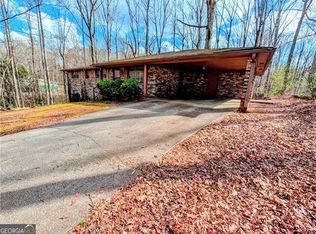 5995 N Bear Dr, Douglasville, GA 30135