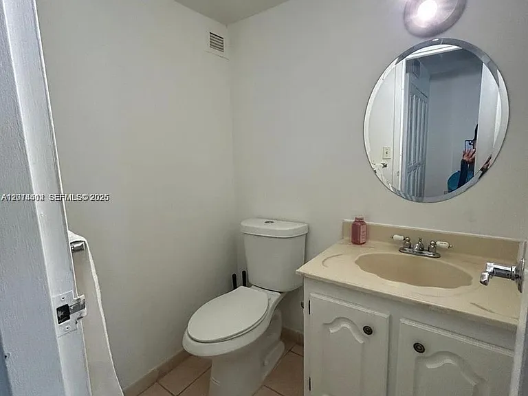 17021 N Bay Rd #322 — Photo 12