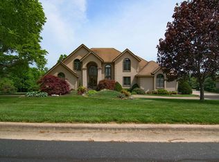 3705 E Pond Apple Dr, Springfield, MO 65809