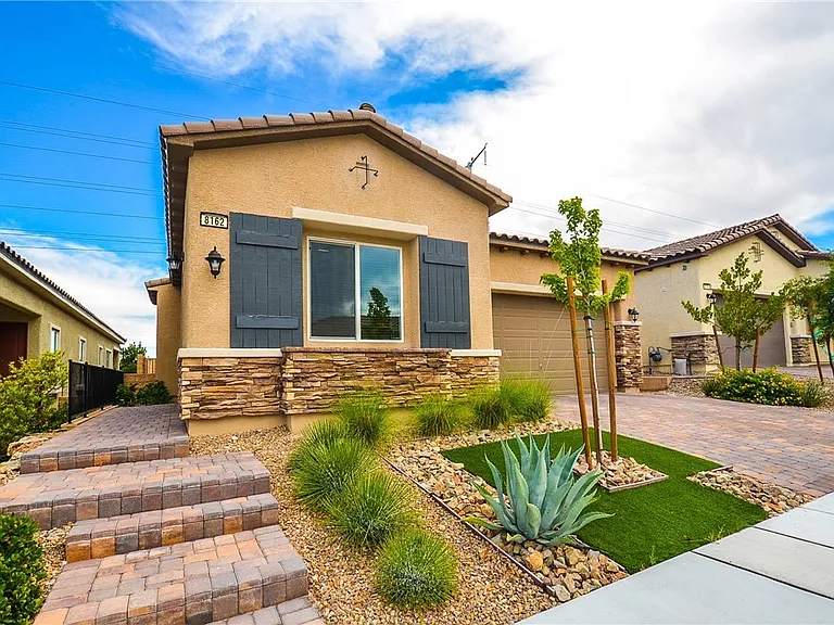 8162 Desert Madera St — Photo 41