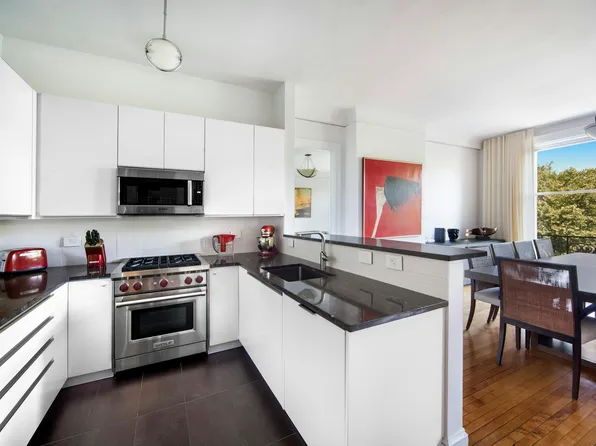 100 West 80th Street image 6 of 11