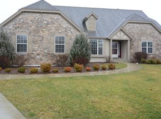 W149N9864 Tree Tops Ct, Germantown, WI 53022