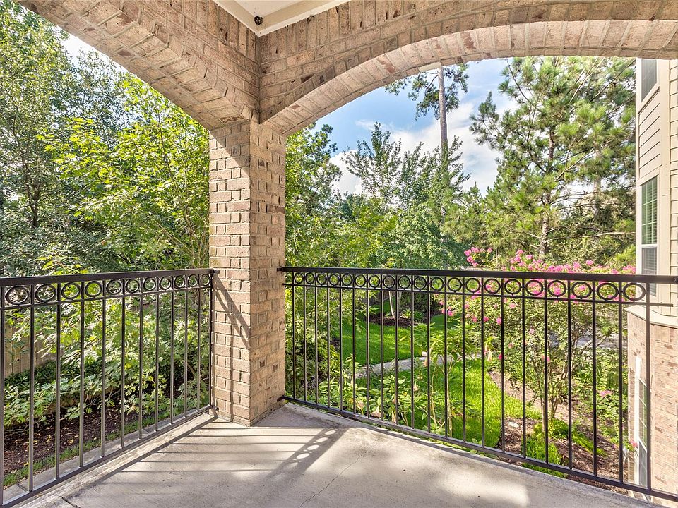 1st image of 6607 Lake Woodlands Dr APT 424