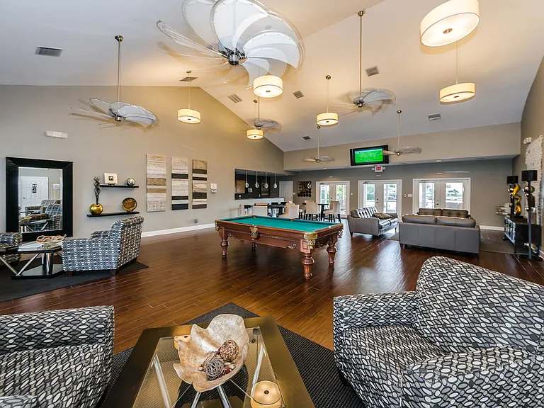 251 Pompano Dr SE #D — Photo 44