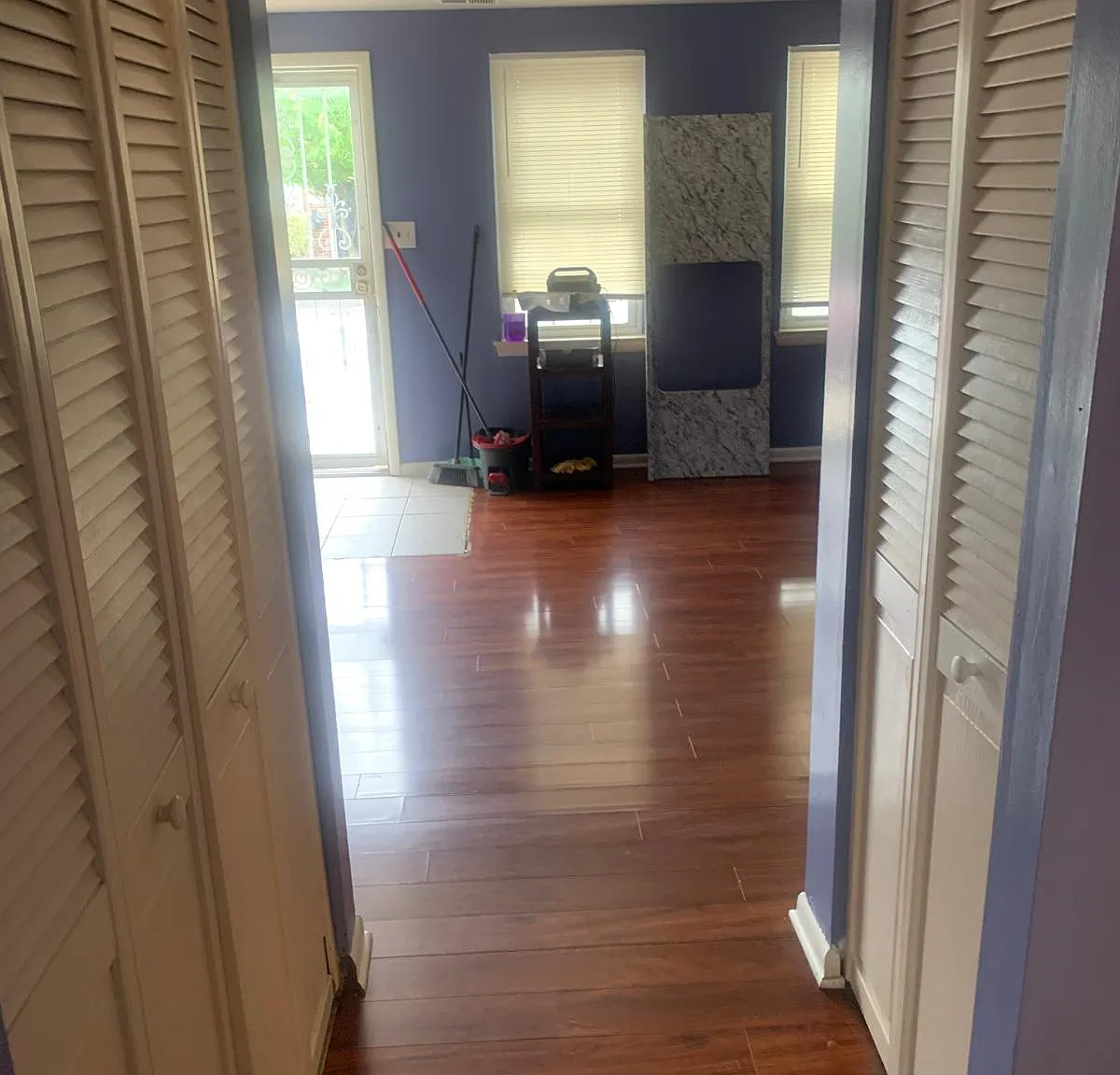 3 bed, 983 sqft, $1,600 — Photo 2