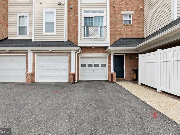 2nd image of 431 Hamlet Club Dr Unit 102