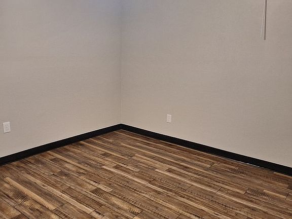 3rd image of 1805-1813 Y St S #18