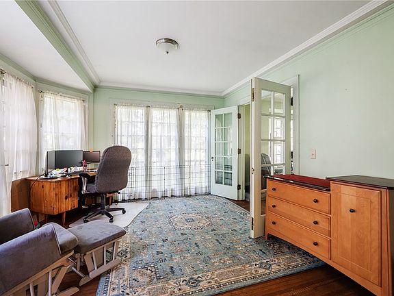4th image of 336 Canterbury Rd