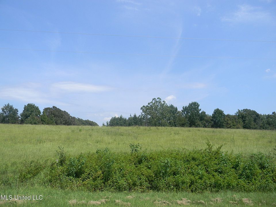 1st image of Winter Oaks