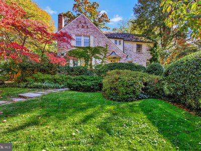 3735 Fordham Rd NW, Washington, DC, 20016