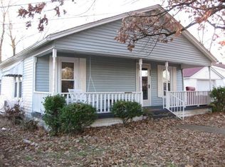 203 Gilbert St, Hazel, KY 42049