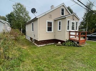 41858 S Hamar St, Chassell, MI 49916