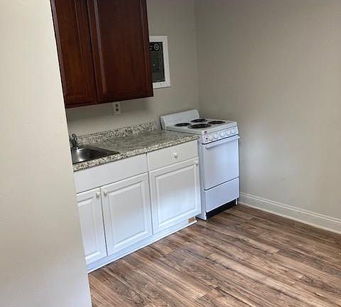 2nd image of 54 E Main St #103